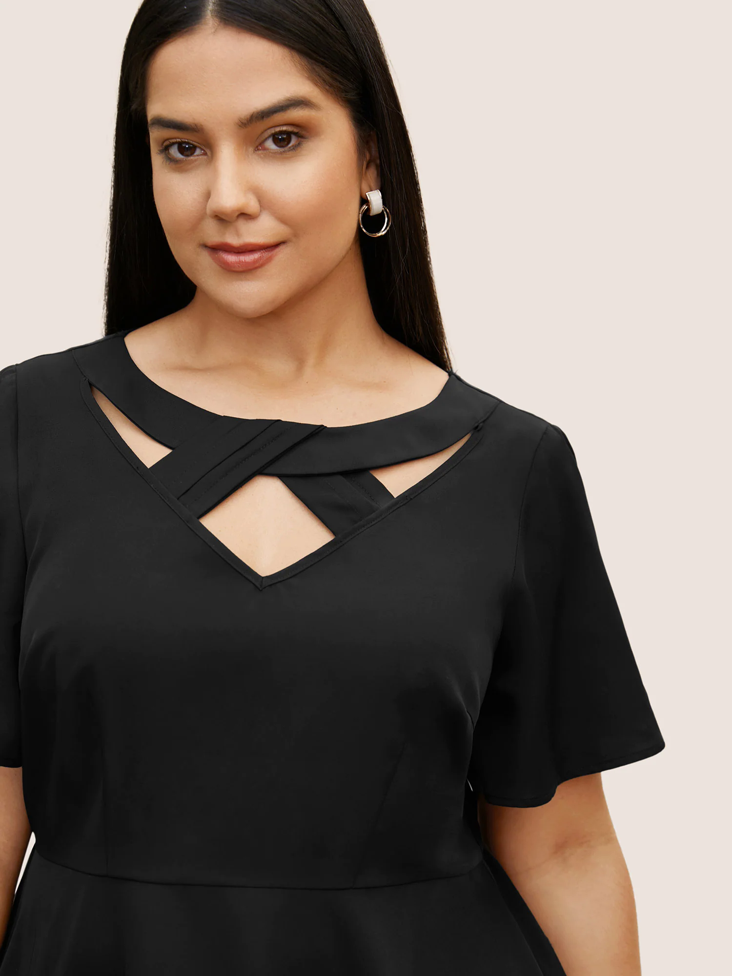 Plain Cut Out Gathered Flutter Sleeve Blouse