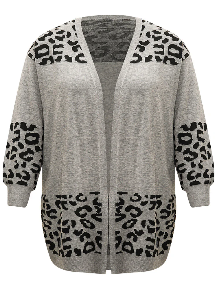 Supersoft Essentials Leopard Contrast Elastic Cuffs Pullover