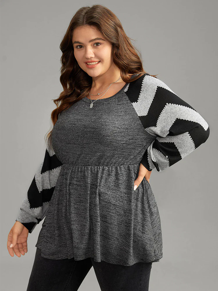 Geometric Raglan Sleeve Raglan Sleeve T-shirt Geometric Raglan Sleeve Raglan Sleeve T-shirt