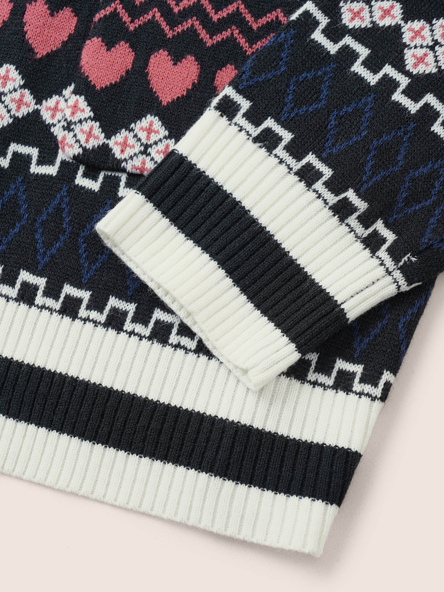 Heart Geometric Jacquard Pocket Cardigan Heart Geometric Jacquard Pocket Cardigan