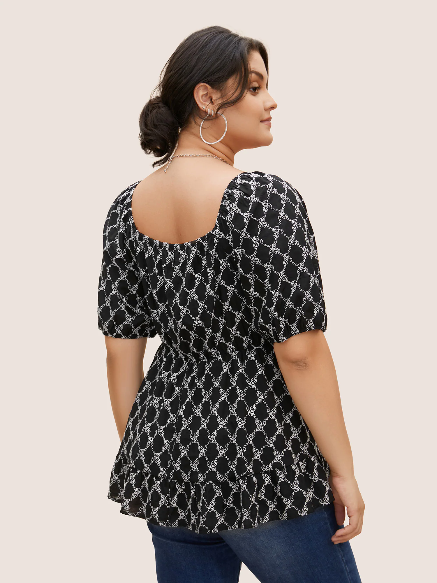 Embroidered Heart Neckline Lantern Sleeve Blouse Embroidered Heart Neckline Lantern Sleeve Blouse
