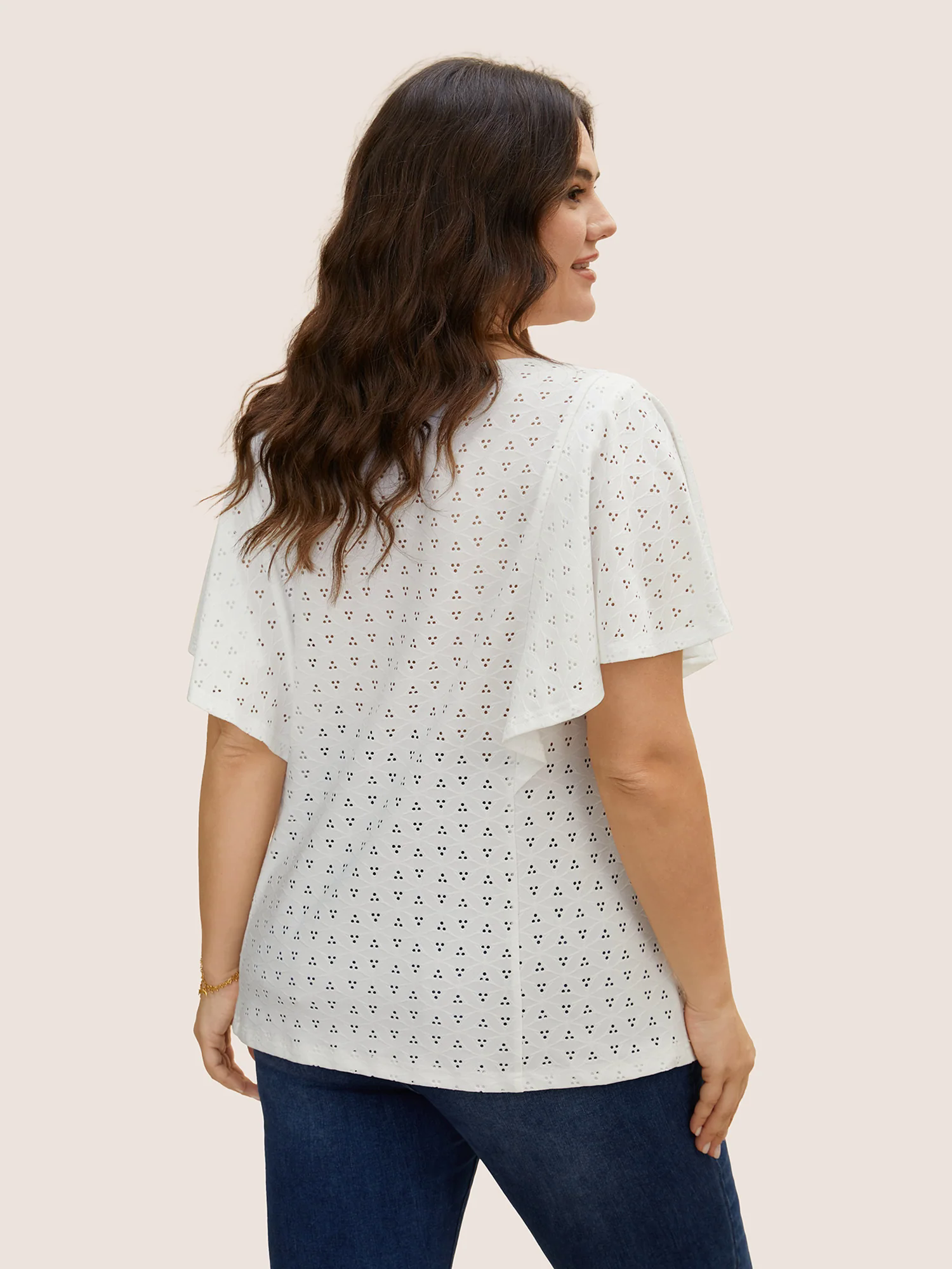 Round Neck Texture Cut Out Ruffle Sleeve T-shirt Round Neck Texture Cut Out Ruffle Sleeve T-shirt