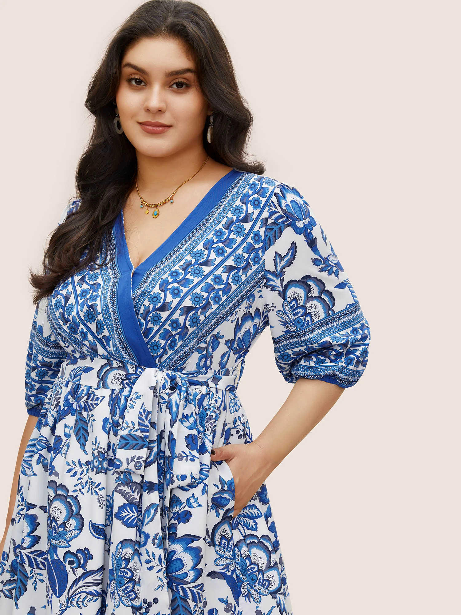 Bandana Print Surplice Neck Lantern Sleeve Pocket Belted Midi Dress Bandana Print Surplice Neck Lantern Sleeve Pocket Belted Midi Dress