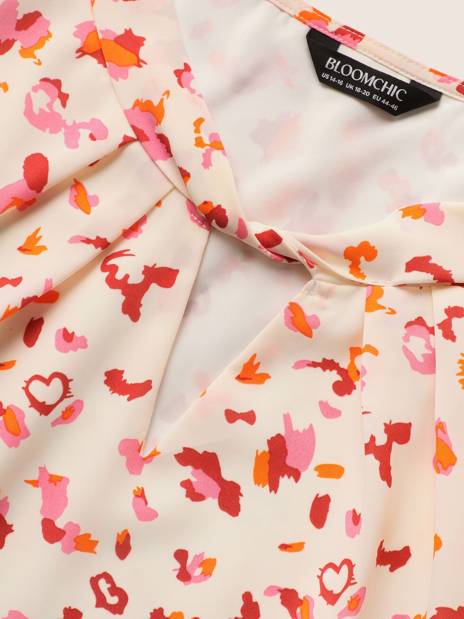 Allover Print Ruffle Sleeve Keyhole Blouse Allover Print Ruffle Sleeve Keyhole Blouse