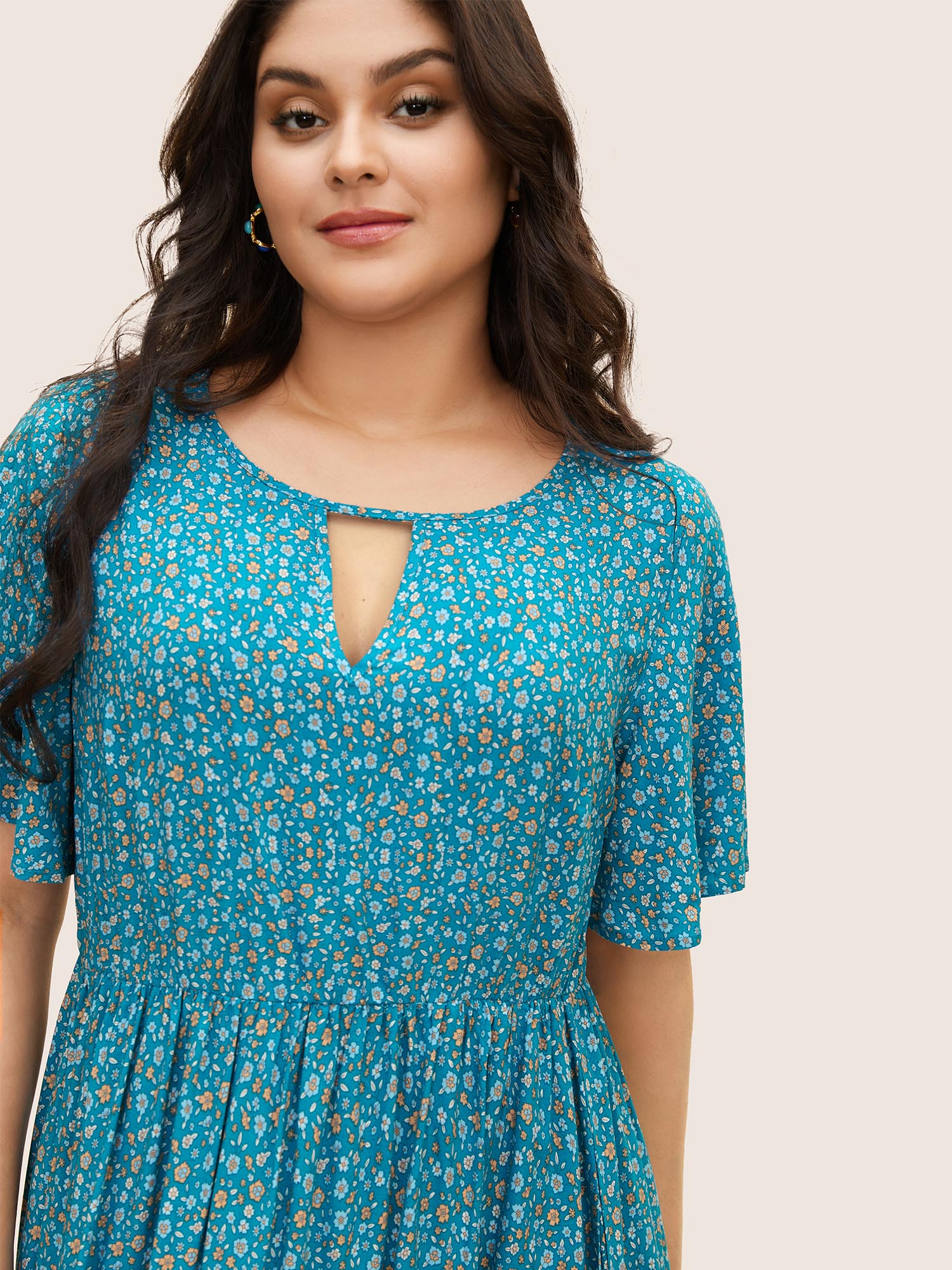 Bandana Keyhole Ruffle Sleeve Midi Dress Bandana Keyhole Ruffle Sleeve Midi Dress
