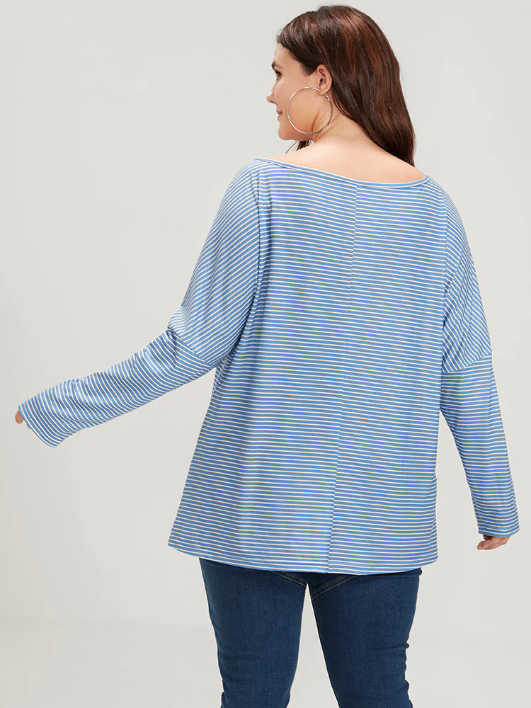 Striped Print Scoop Neck Long Tee Striped Print Scoop Neck Long Tee