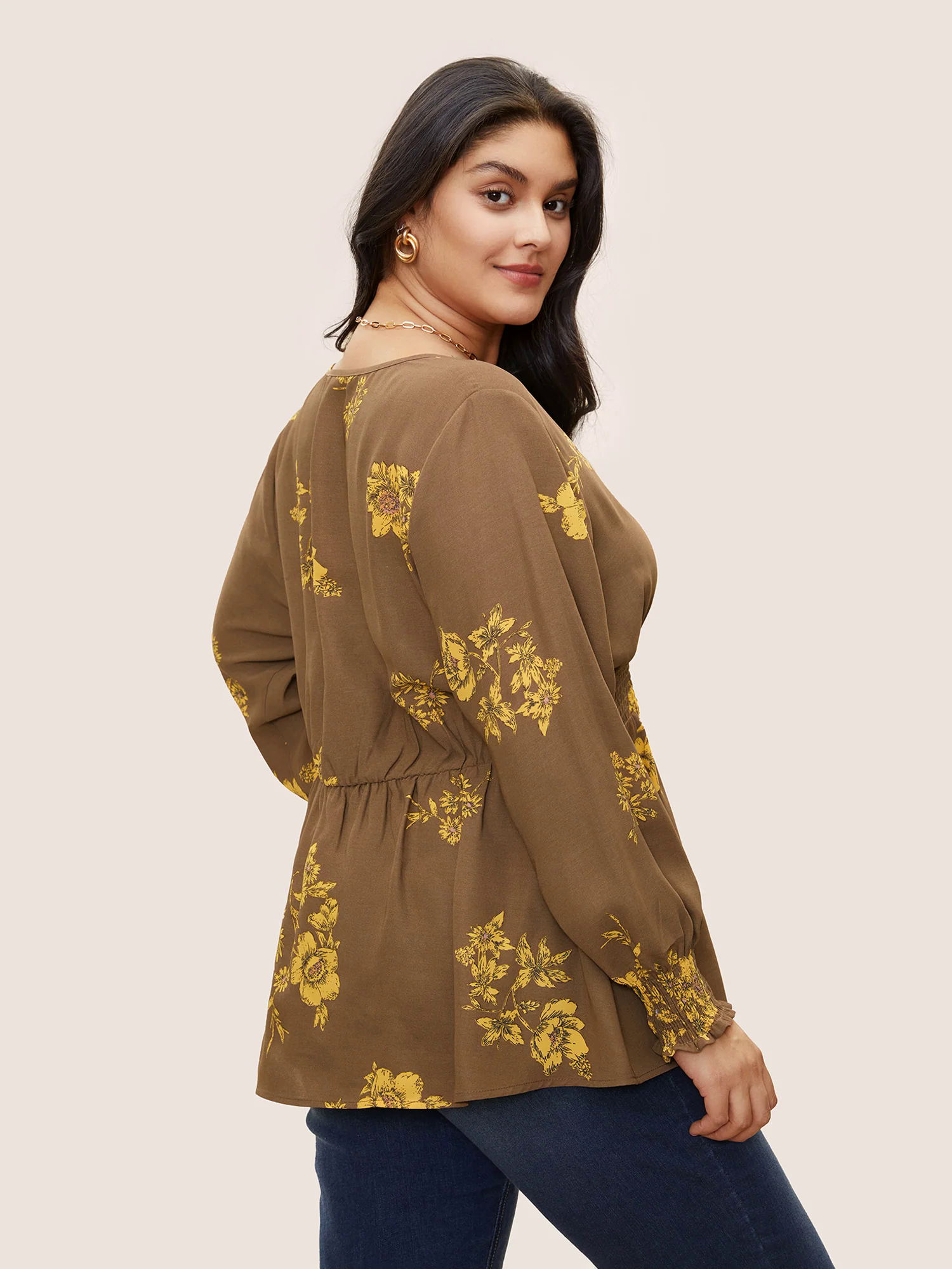 Shirred Floral Elastic Waist Lantern Sleeve Blouse Shirred Floral Elastic Waist Lantern Sleeve Blouse