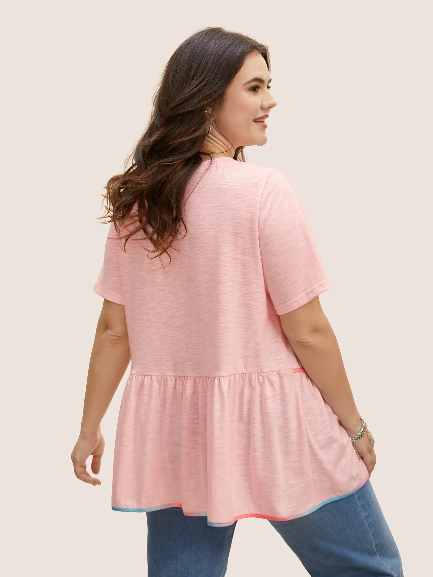 Round Neck Contrast Tucked Seam Ruffles T-shirt