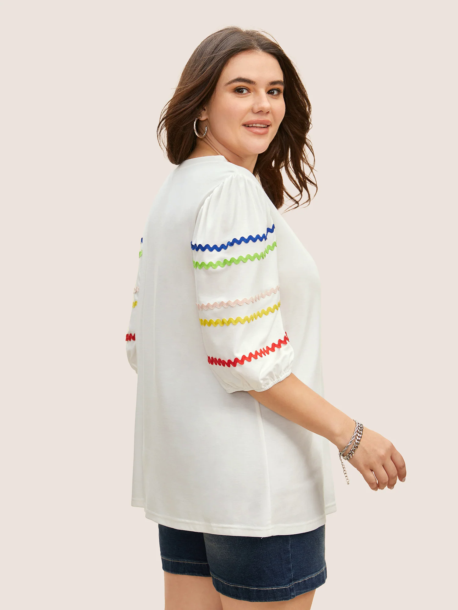 Round Neck Contrast Webbing Lantern Sleeve T-shirt Round Neck Contrast Webbing Lantern Sleeve T-shirt
