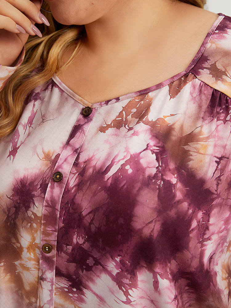 Tie Dye Button Detail Round Neck T-shirt Tie Dye Button Detail Round Neck T-shirt