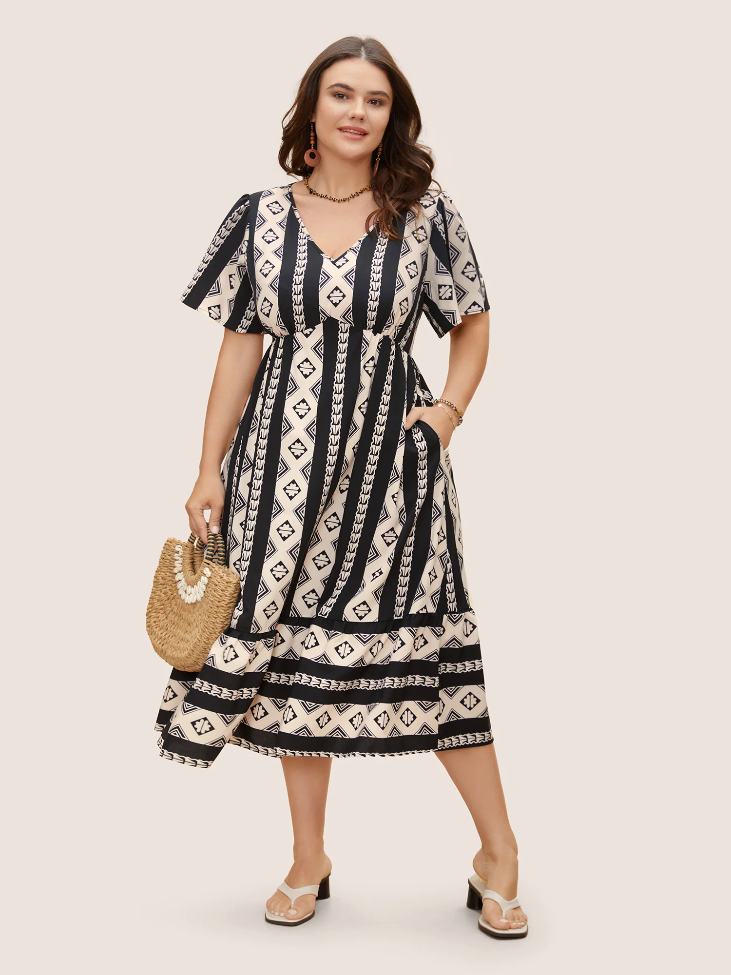 Bandana Geometric Flutter Sleeve Midi Dress Bandana Geometric Flutter Sleeve Midi Dress