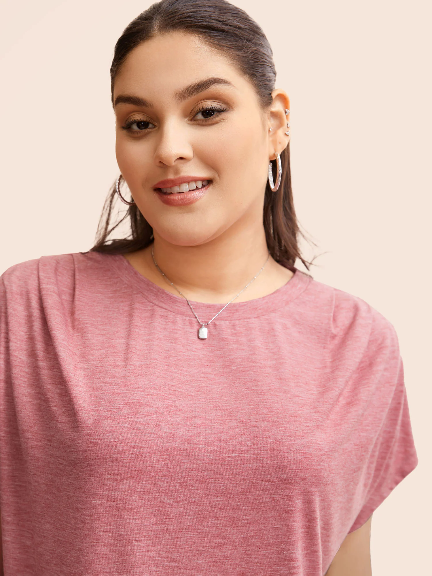 Crew Neck Pleated Dolman Sleeve T-shirt Crew Neck Pleated Dolman Sleeve T-shirt
