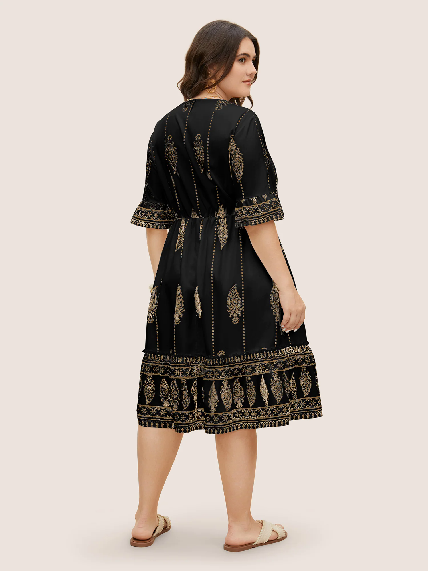 Boho Print Cross Straps Tassels Ruffles Dress Boho Print Cross Straps Tassels Ruffles Dress
