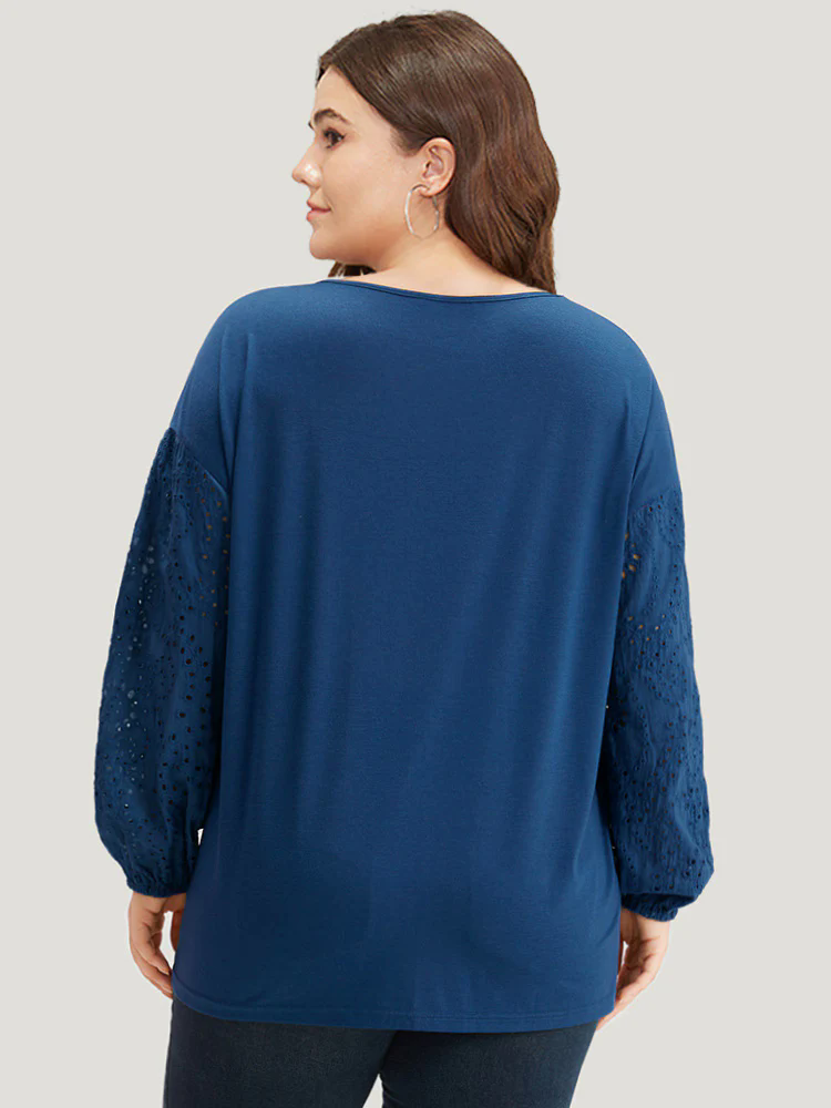V Neck Broderie Anglaise Patchwork Lantern Sleeve T-shirt V Neck Broderie Anglaise Patchwork Lantern Sleeve T-shirt